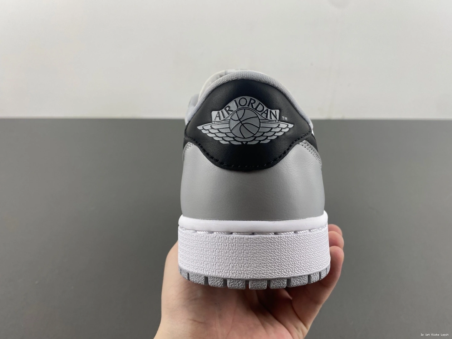 Low Air CZ0790-110 Barons Jordan 1  OG 0503